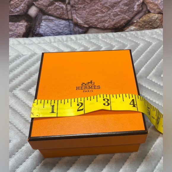 AUTHENTIC HERMES GIFT BOXES - Picture 13 of 15
